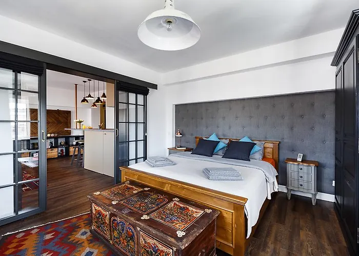 Bohemian Old Town Boutique Apartment